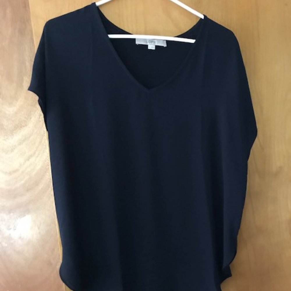 LOFT Navy Blouse Cap Sleeves Excellent Condition Size M